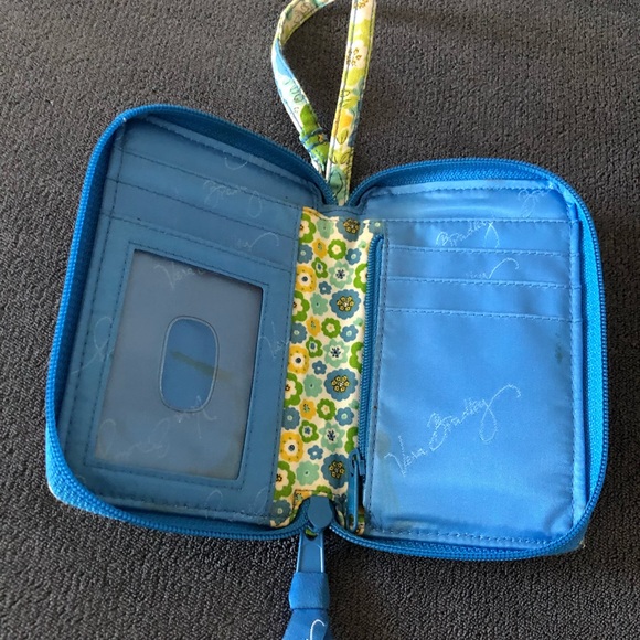 Vera Bradley English Meadow Wristlet - Picture 4 of 4